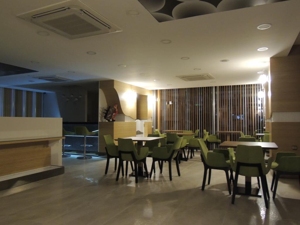 Akcayhan Hotel 외부 사진